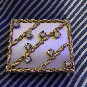 Dorset fifth avenue powder case